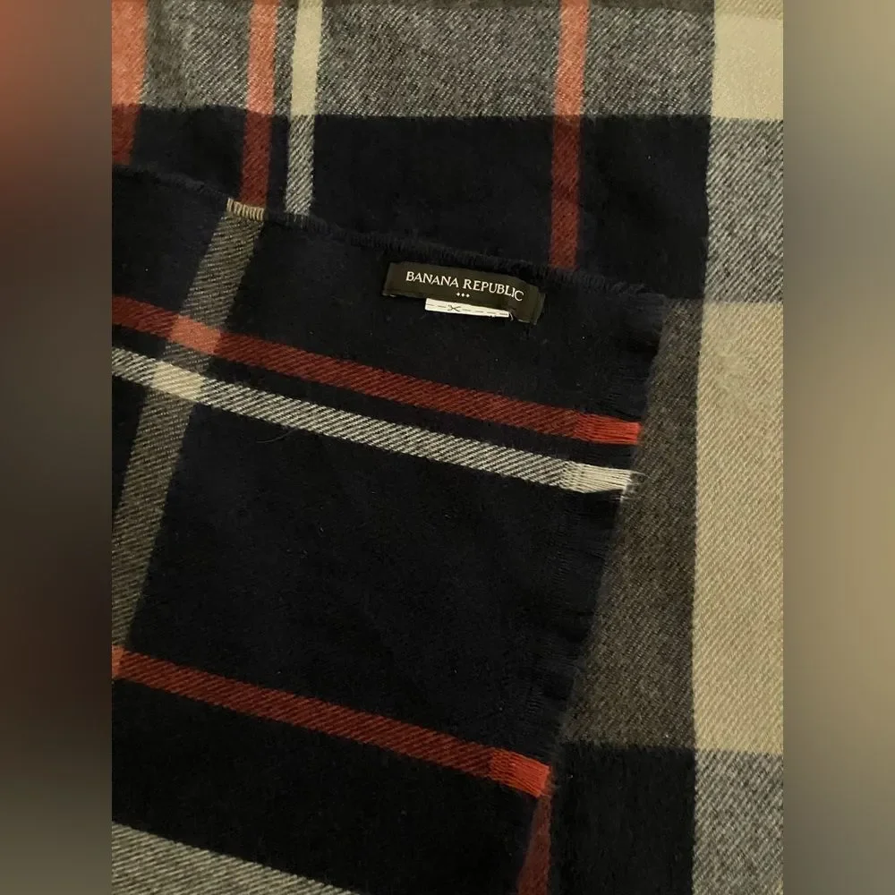 Banana Republic Scarf Plaid Soft Large